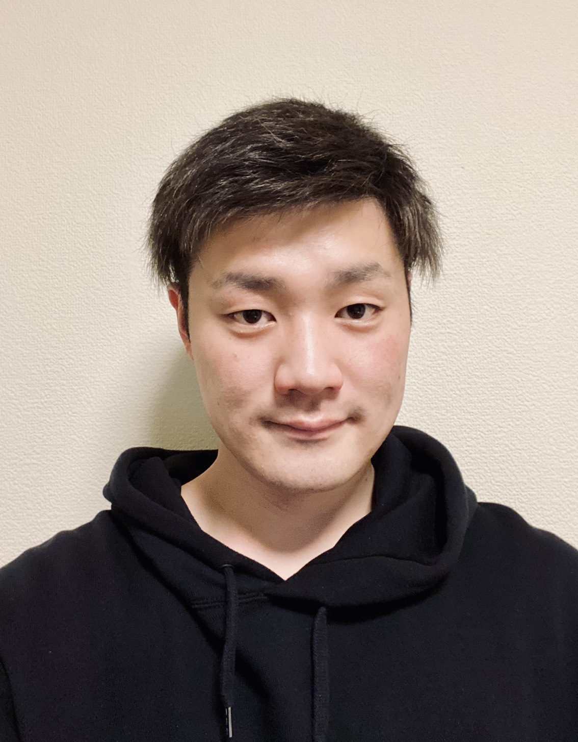 けん